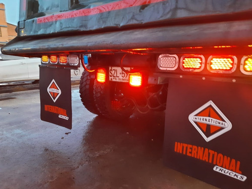 Volqueta Internacional 7600