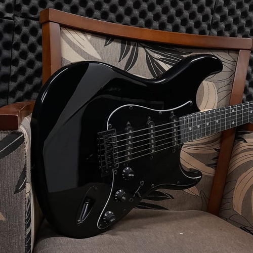 Imagem 5 de 8 de Guitarra Eletrica Tagima Strato Tw Series Tg-500 Preta Bk