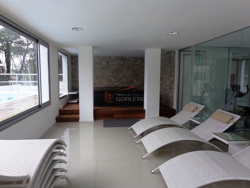 Imagen 27 de 30 de Venta De Apartamento En Mansa, Punta Del Este - Sin Muebles