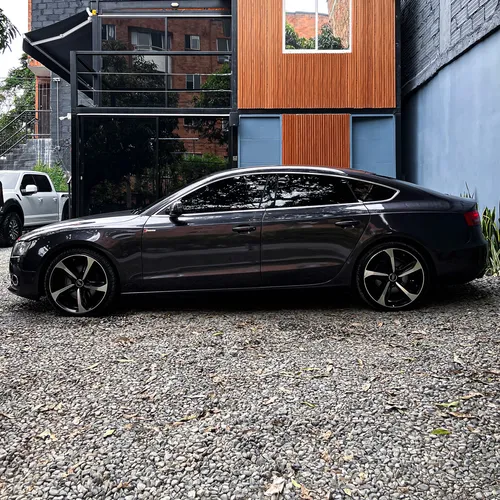 Audi A5 Rs 2011