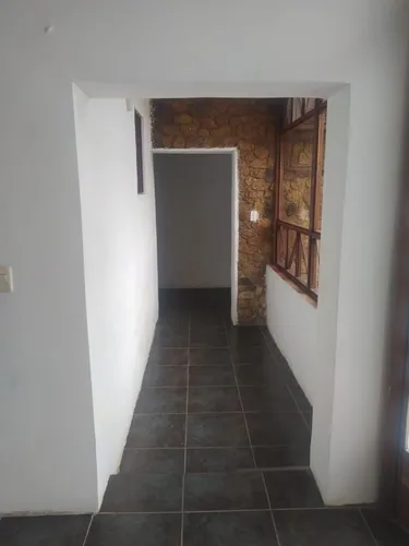 Casa En Venta En Valle De Los Lanceros. Cod V14409