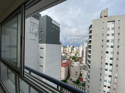 Imagen 3 de 16 de Venta Semipiso 3 Ambientes Centro Banfield
