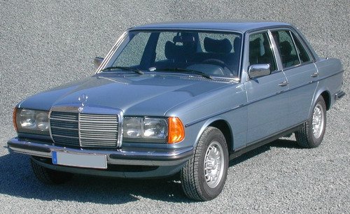 Vidrio  Puerta  Mercedes Benz W123 Sedan