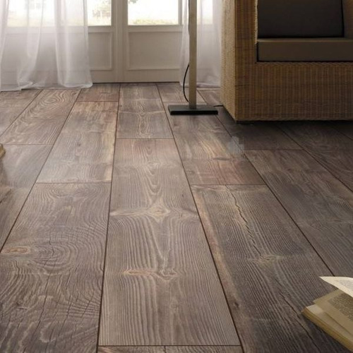 Piso Flotante Kronotex 12mm X 188mm X 1850mm - Caja 1,39m2 Mountain Brown