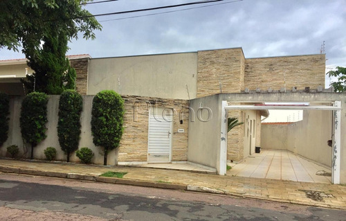 Imagem 1 de 10 de Casa À Venda Em Jardim Paranapanema - Ca028156