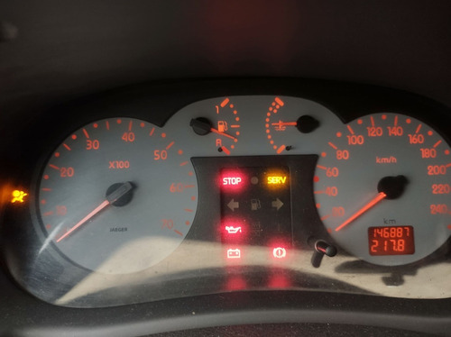 Renault Clio Sedan