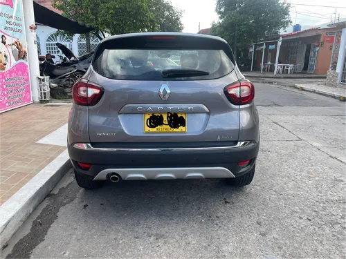 Renault Captur 2.0 Bose Automática