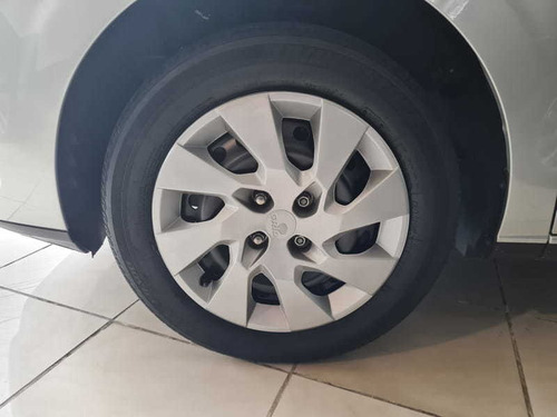 Imagem 14 de 14 de Chevrolet Onix Lt 1.4 2013