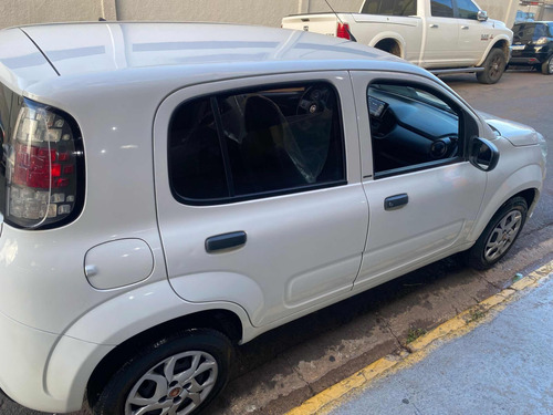 Fiat Uno 1.0 Attractive Flex 5p