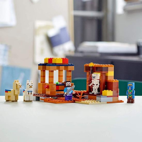 Lego Minecraft The Trading Post, Juego De Figuras De Acción