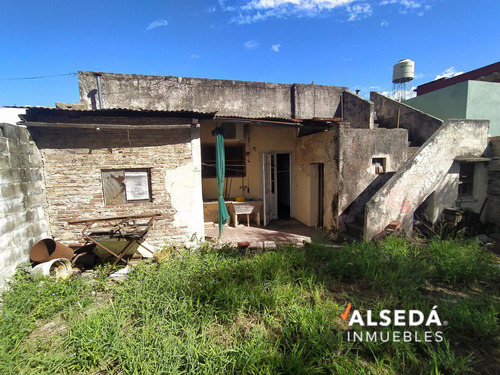 Casa 2 Dormitorios Venta Barrio Ludueña Residencial Rosario