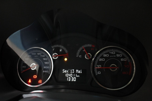 Imagem 7 de 14 de Fiat Palio 1.4 Mpi Attractive 8v 2016
