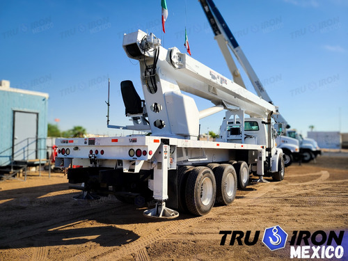Grua Titan 2004 Sterling Con Altec Ac35-1 De 35 Toneladas