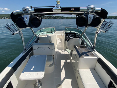 Imagen 5 de 15 de Sea Ray 300 Sundeck Año 2014