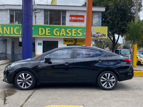 Nissan Versa 1.6 Exclusive