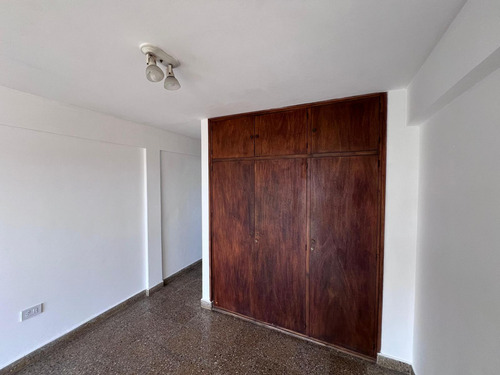 Monoambiente En Alquiler O Venta En La Plata