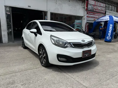 Kia Rio 1.4 5p Summa