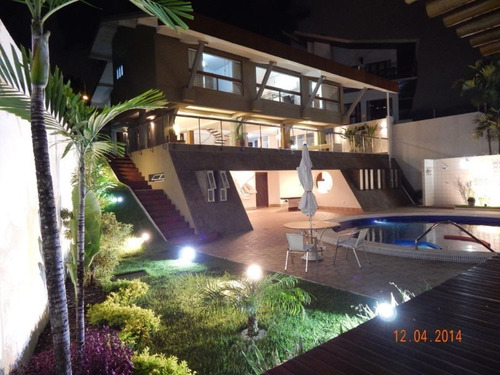 Imagem 1 de 20 de Casa Em Condominio 3 Quartos Sendo 4 Suites 560m2 No Horto Florestal - Uni474 - 67608252