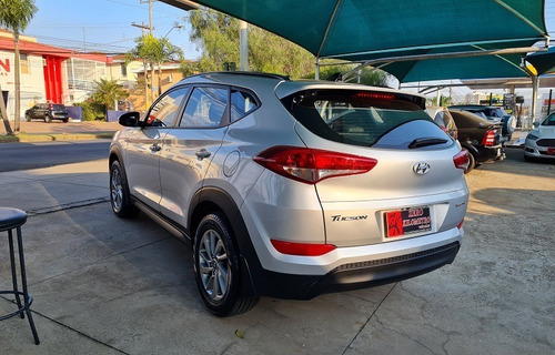 Imagem 3 de 15 de Hyundai Tucson Gdi Gls At Turbo 1.6 Flex Prata