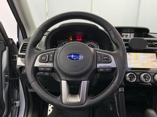 Subaru Forester 2.0 Xt