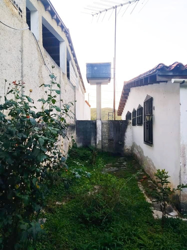 Imagen 9 de 12 de Casa En Venta Urb Los Chalets Lagunetica Los Teques
