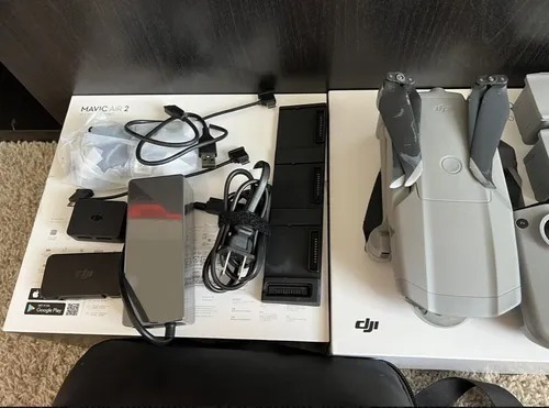 Imagen 1 de 1 de Dji Mavic Air 2 Fly More Combo Drone Brand New In Box