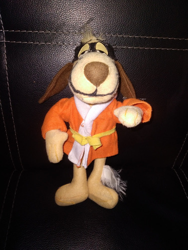 Peluche Hong Kong Phooey, Hanna-barbera