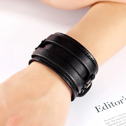 Brazalete Chulada Pantera Piel Natural Ancho Para Hombre Color Marrón Diámetro 6 Cm Largo 6