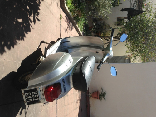 Imagen 6 de 6 de Vespa Primavera 125