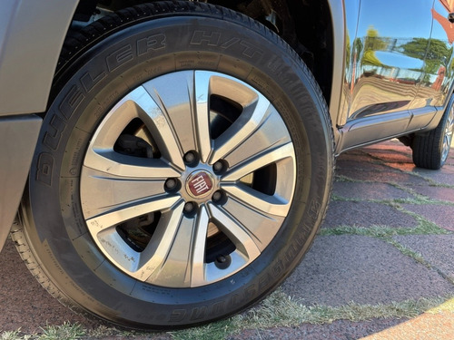 Imagen 20 de 21 de Fiat Toro 2020 1.8 Freedom At (( Gl Motors )) Financiamos
