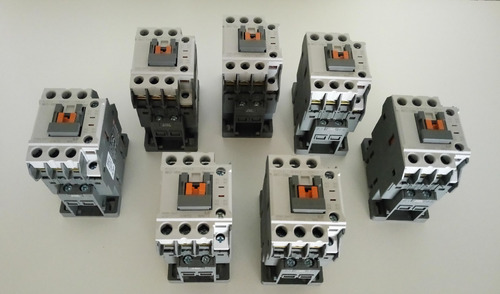 Imagen 2 de 5 de Contactores Y Material Eléctrico