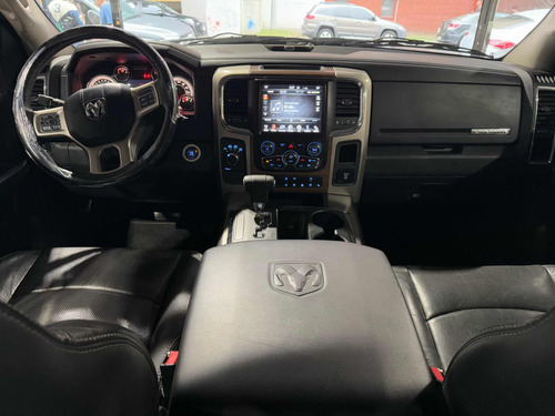 RAM 1500 5.7 Laramie Atx V8