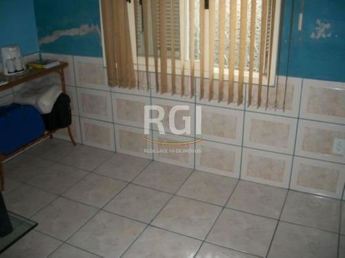 Casa Em São Lucas Com 3 Dormitórios - Vi3652