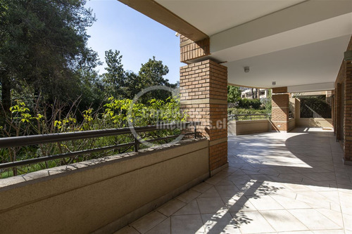 Departamento En Venta De 5 Dorm. En Las Condes - San Damián