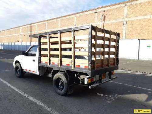 Chevrolet Luv Tfr Lwb 2.5cc Mt 4x2