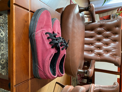 Tenis Vans Bordo