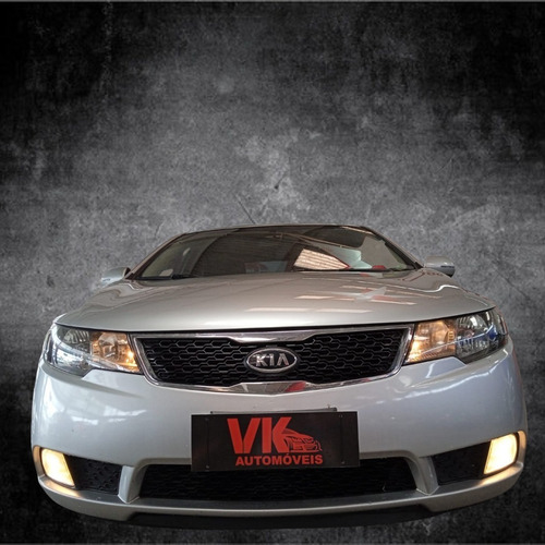 Imagem 3 de 11 de Kia Cerato 1.6 2011 Completo