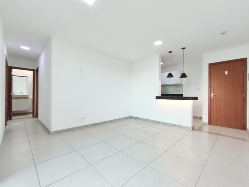 Apartamento Térreo Com Quintal - 3 Quartos Com Suíte - Bairro Planalto, Linhares - Es