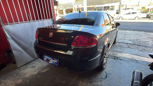 Fiat Linea 1.9 16v Hlx Flex Dualogic 4p