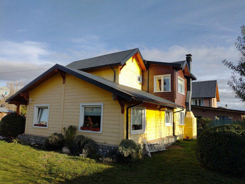 Venta Establecimiento Productivo De Bodega De Vino Artesanal + Vivienda, En Ph. Maquinarias Incluidas. A 15 Km De San Carlos De Bariloche