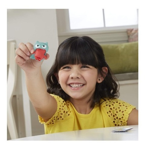 Ugly Dolls Disfraz Sorpresa - Super Lucky Bat