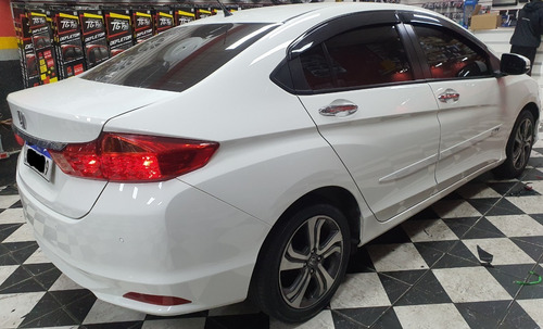 Imagem 3 de 9 de Honda City