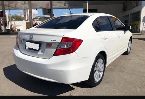 Imagem 7 de 10 de Honda Civic 2014 1.8 Lxs Flex Aut. 4p