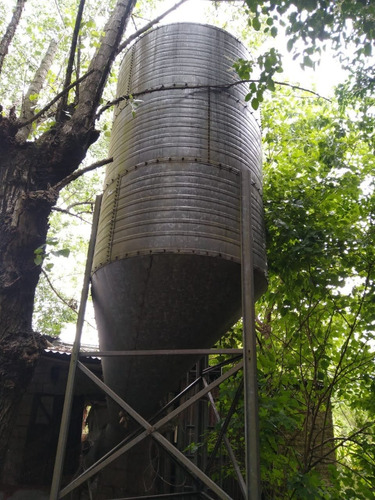 Silo De 9 Toneladas.