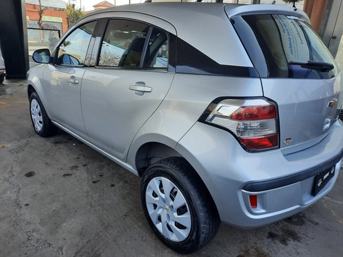 Imagen 15 de 17 de Chevrolet Agile 2015 1.4 Gnc Aire Cuotas Credito Ls Lt