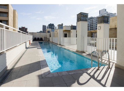 Arriendo Metro Santa Lucia / Carmen / Marin