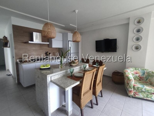 Apartamento En Venta Tucacas Falcon, Ubicado En Conjunto Frente Al Mar. Excelente Distribucion, Con Planta Electrica 100%. Agua De Pozo. Agende Su Visita. Dapo