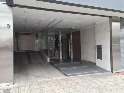 Imagen 1 de 22 de Edificio A Estrenar De Oficinas En Block