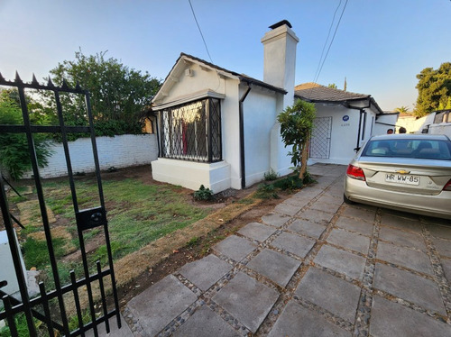 Gran Casa En La Comuna De La Reina ! 6d/3b