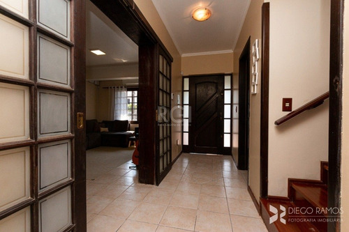 Casa Em Ipanema Com 3 Dormitórios - Lu265702